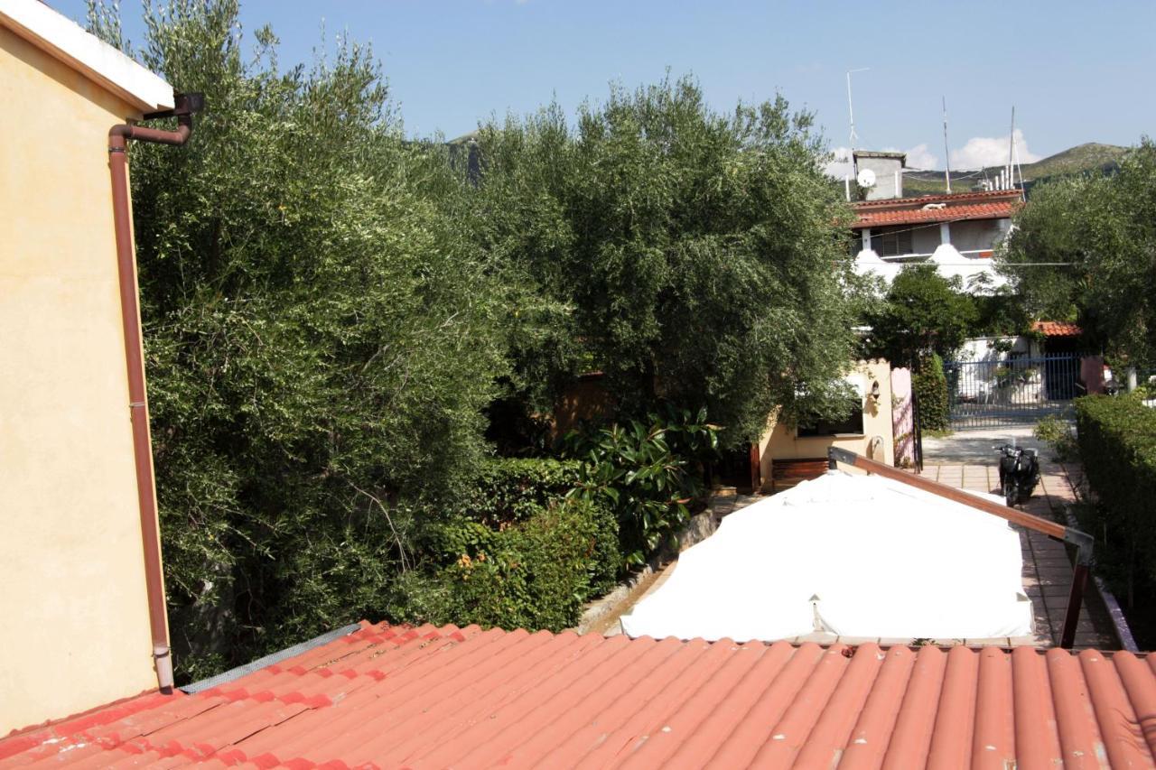 Hotel Santaclara كاميروتا المظهر الخارجي الصورة